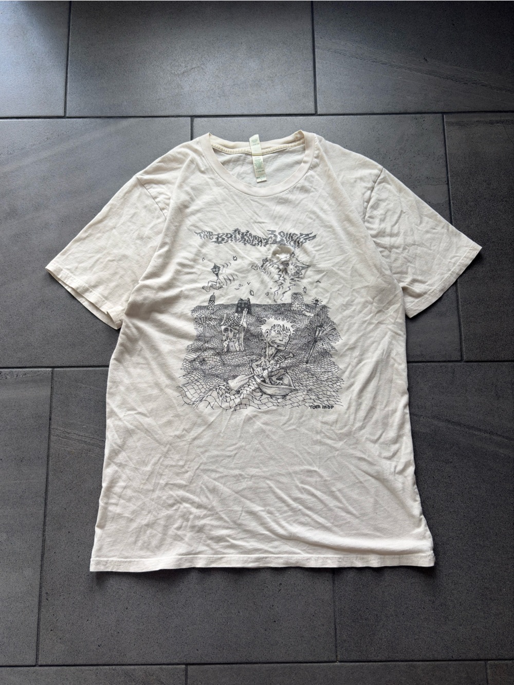 Eclectic Royal Apparel Graphic Print T-Shirt Unisex Size L Illustrated Art Tee
